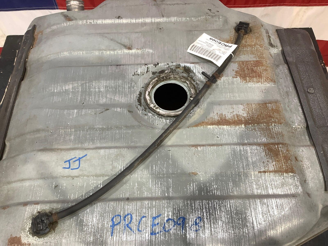 92-97 Chevy Suburban Rear Mount Fuel Gas Tank (NO Fuel Pump) 127K Miles