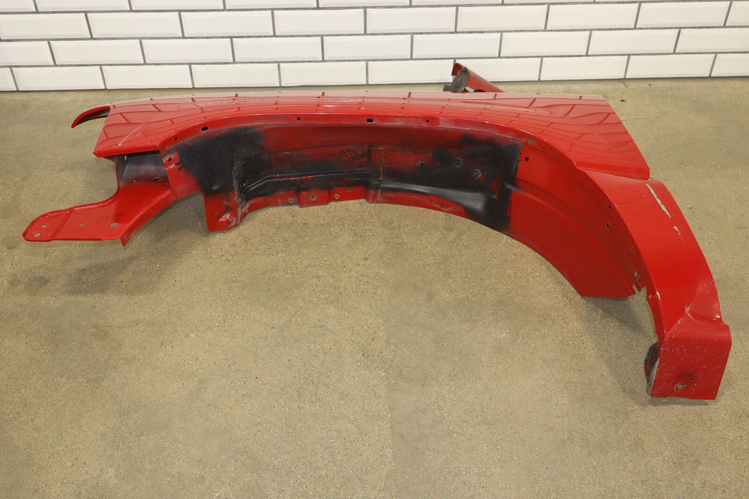 99-02 Chevy Silverado 99-06 Tahoe/Yukon Driver Left Fender Victory Red 74U