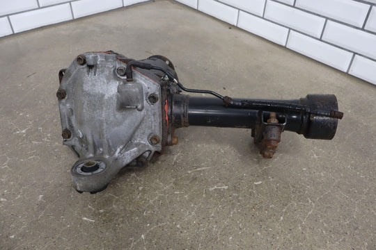 2000-2002 Lexus LX470 / Land Cruiser Front Axle Carrier 4.30 Gear Ratio 158K