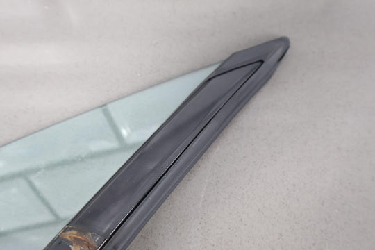 17-20 Fiat 124 Spider Front Left LH Vent Window Glass W/ Frame (See Photos)