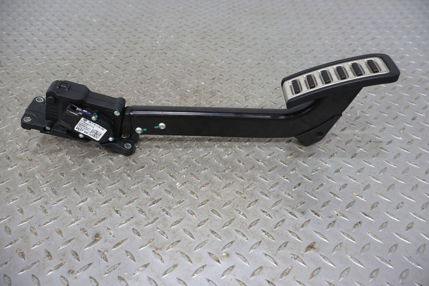 22-24 Rivian RS1 Launch Edition OEM Accelerator Pedal (PT00002543F) Tested