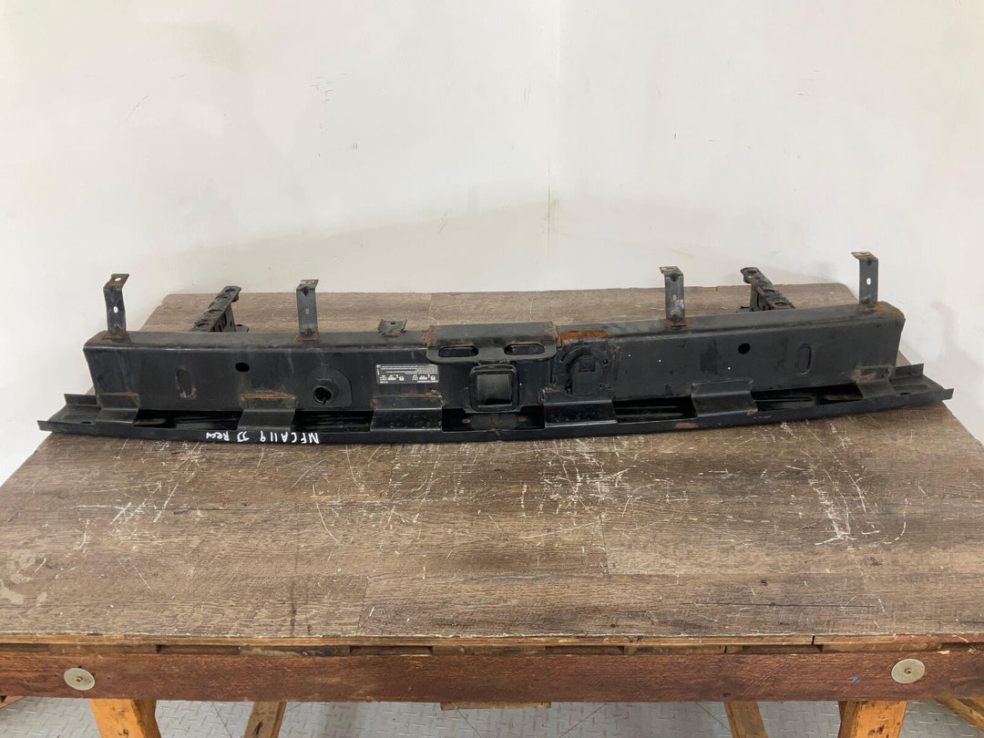 15-17 Cadillac Escalade ESV OEM Rear Trailer Hitch (22806381)