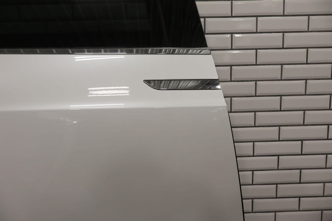 16-20 Tesla Model X Rear Right RH Door W/Glass (Pearl White PPSW) See Photos