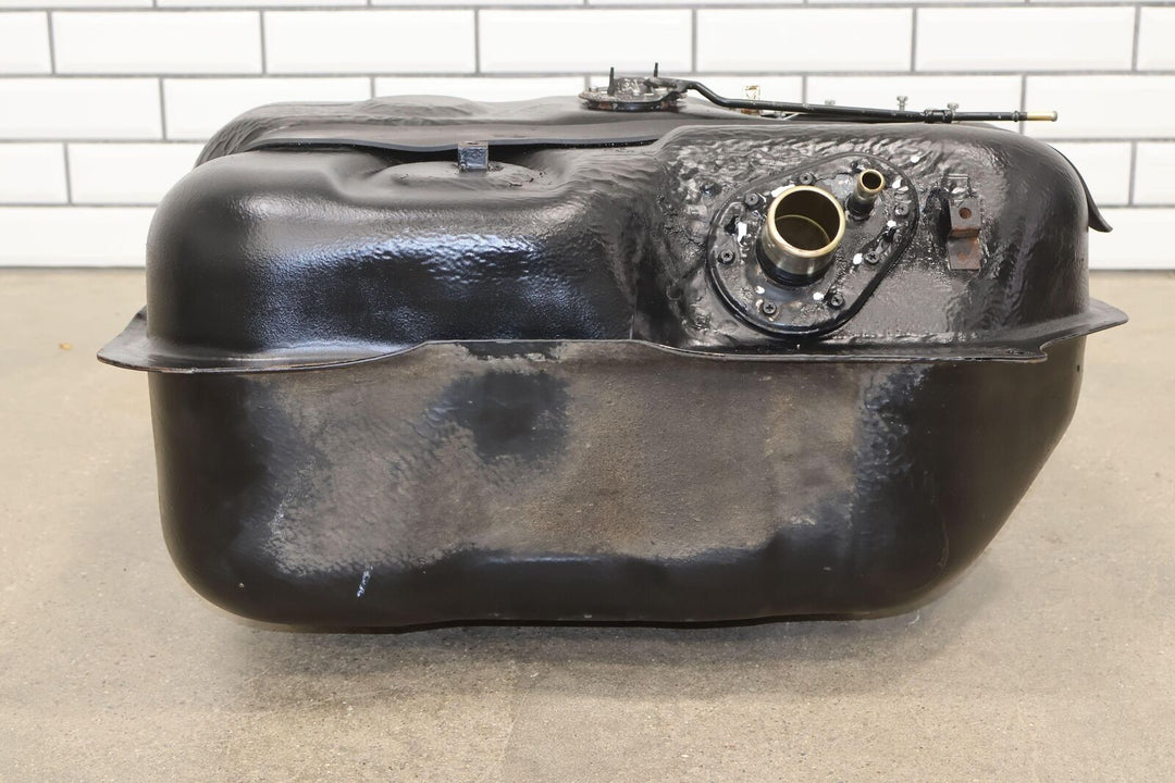 96-97 Lexus LX450 91-97 Land Cruiser 25.1 Gallon Gasoline Fuel Tank (No Pump)