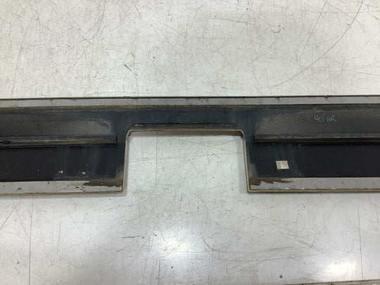 02-06 Cadillac Escalade Rear Hatch Lower Molding / Trim (Pewter Metallic 11U)