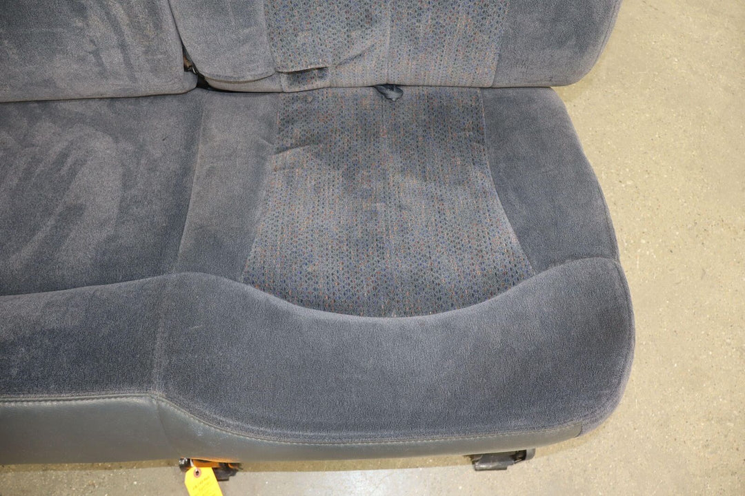 01-02 Chevy GMC 2500HD Crew Cab Cloth Bench Rear Seat (Graphite 12D)