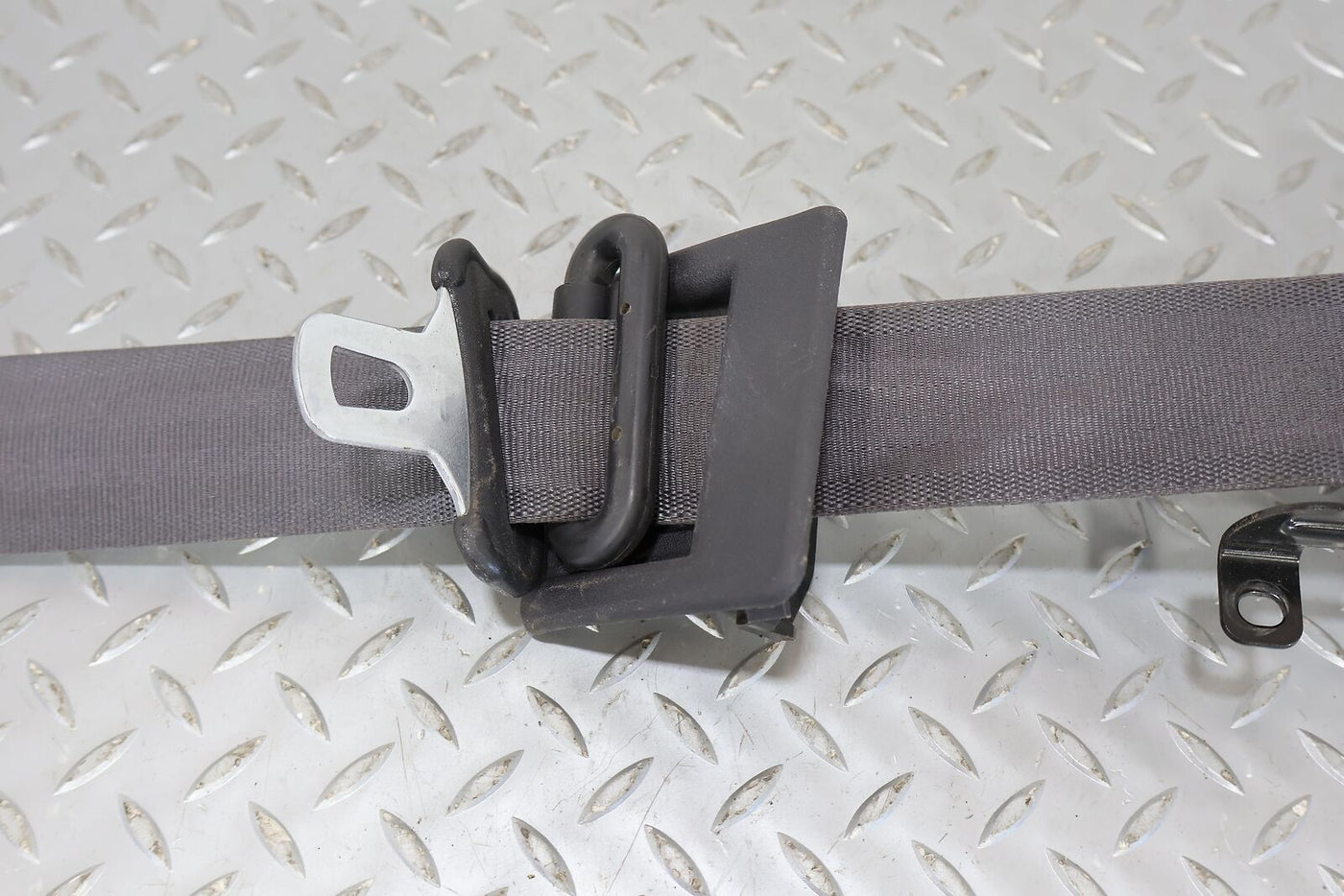 91-96 Dodge Stealth 3000GT Front Left LH Driver Seat Belt Retractor (Gray 79)