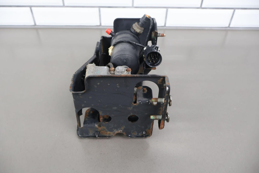 03-06 Cadillac Escalade Air Ride Suspension Compressor (15101577) OEM 103K