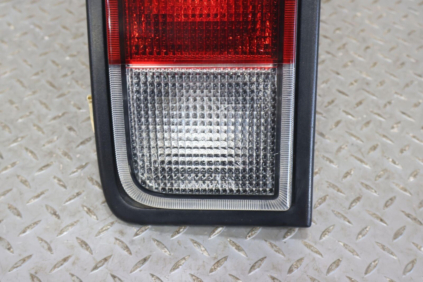 05-09 Hummer H2 Left LH Driver Tail Light Lamp OEM (SUV) Tested