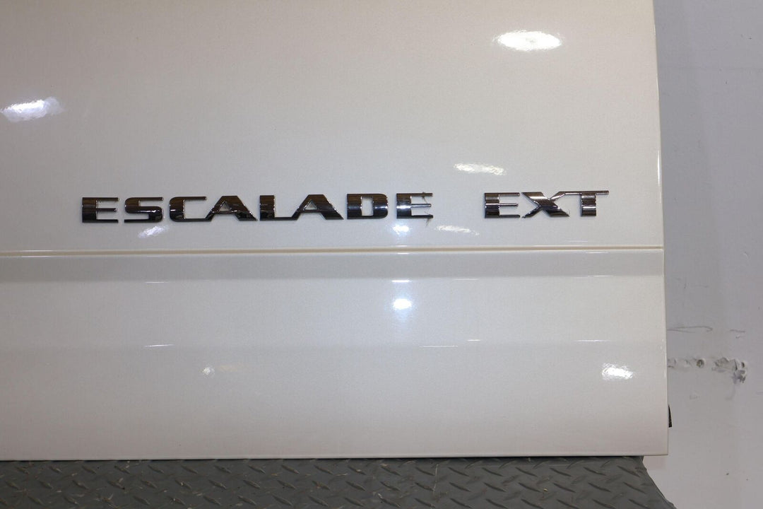 02-06 Cadillac Escalade EXT Pickup Endgate Tailgate (White DIamond 98U) Notes