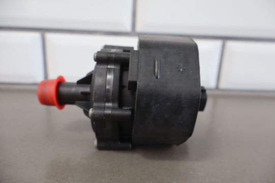 2016 Tesla Model X Electric Coolant Pump 1035348-00-F