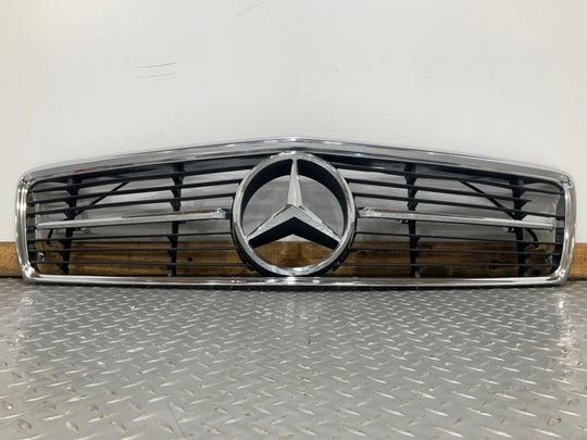 72-80 Mercedes 450SLC C107 R107 Front Upper Grille (Chrome) 1 Broken Fin