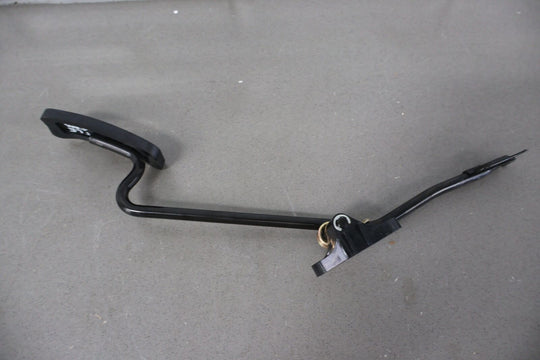 96-97 Lexus LX450 Land Cruiser Accelerator Throttle Gas Pedal (Pad Cracked) OEM