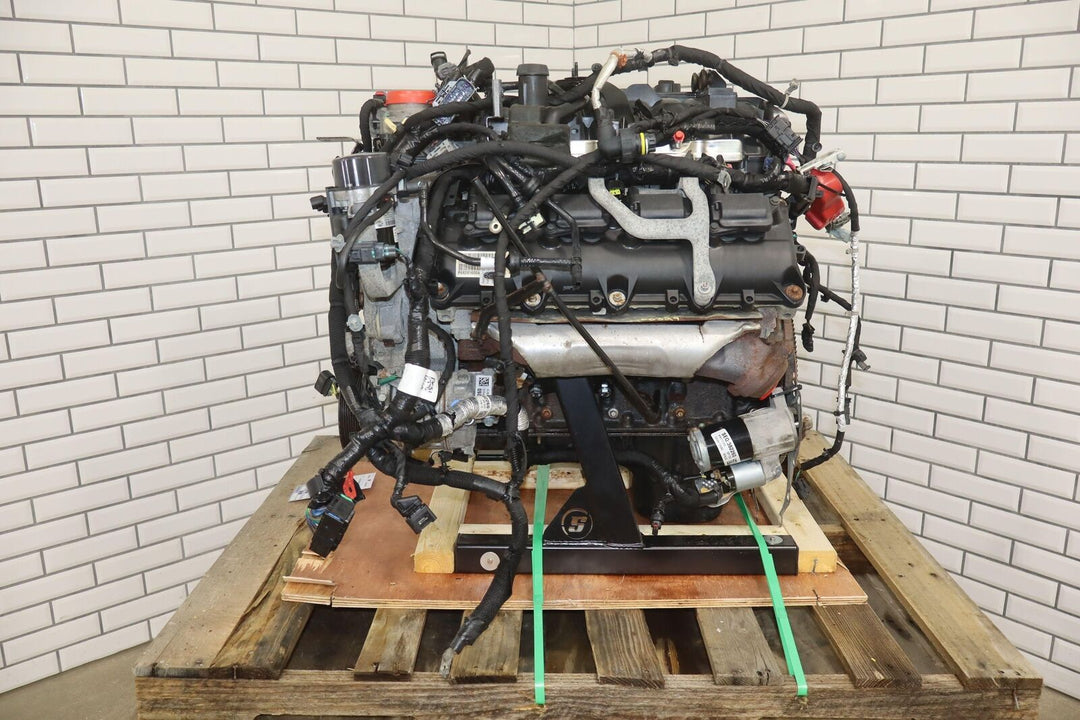 2019-2024 Ram 1500 (6 Lug) 5.7L Hemi V8 Engine 99k OEM