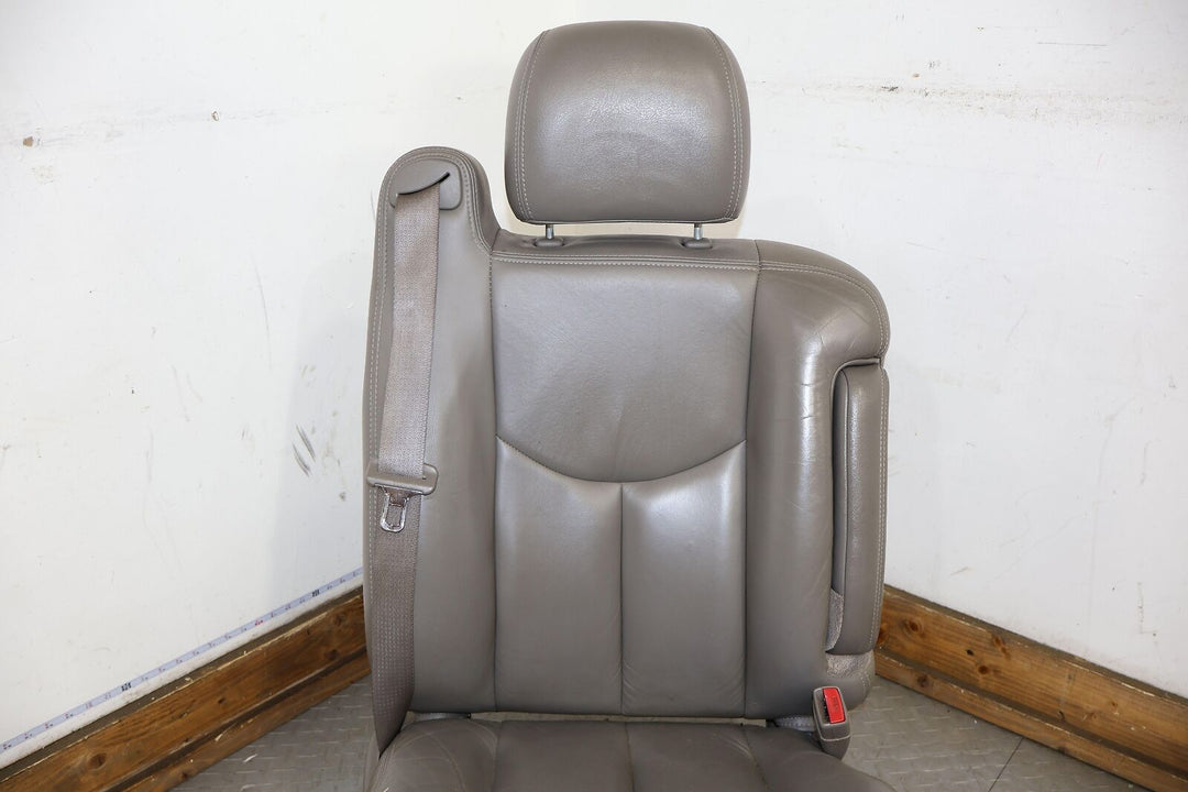 03-06 Chevy Tahoe Escalade Yukon Front Right Passenger Leather Seat (Gray 922)