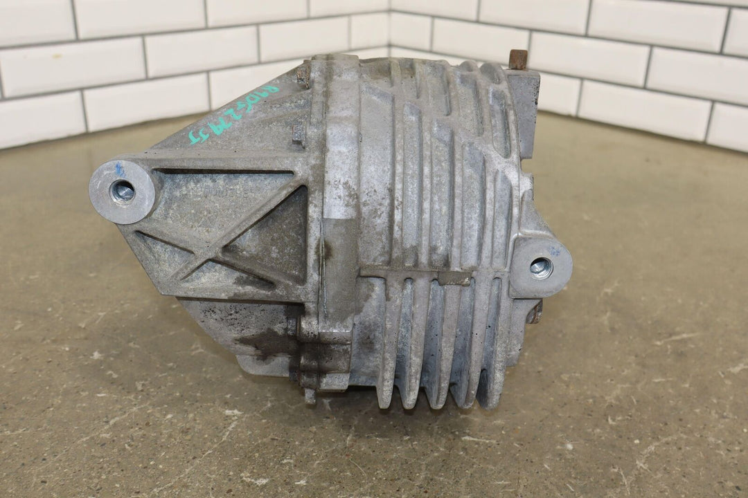 2008-2009 Dodge Challenger SRT-8 3.92 Rear Differential Carrier 88k OEM