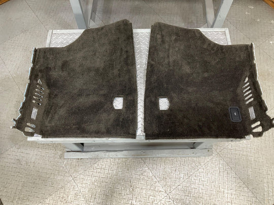 06-12 Bentley Flying Spur Rear Trunk Carpet&Plastic Cleanout (Beluga)Broken Tabs