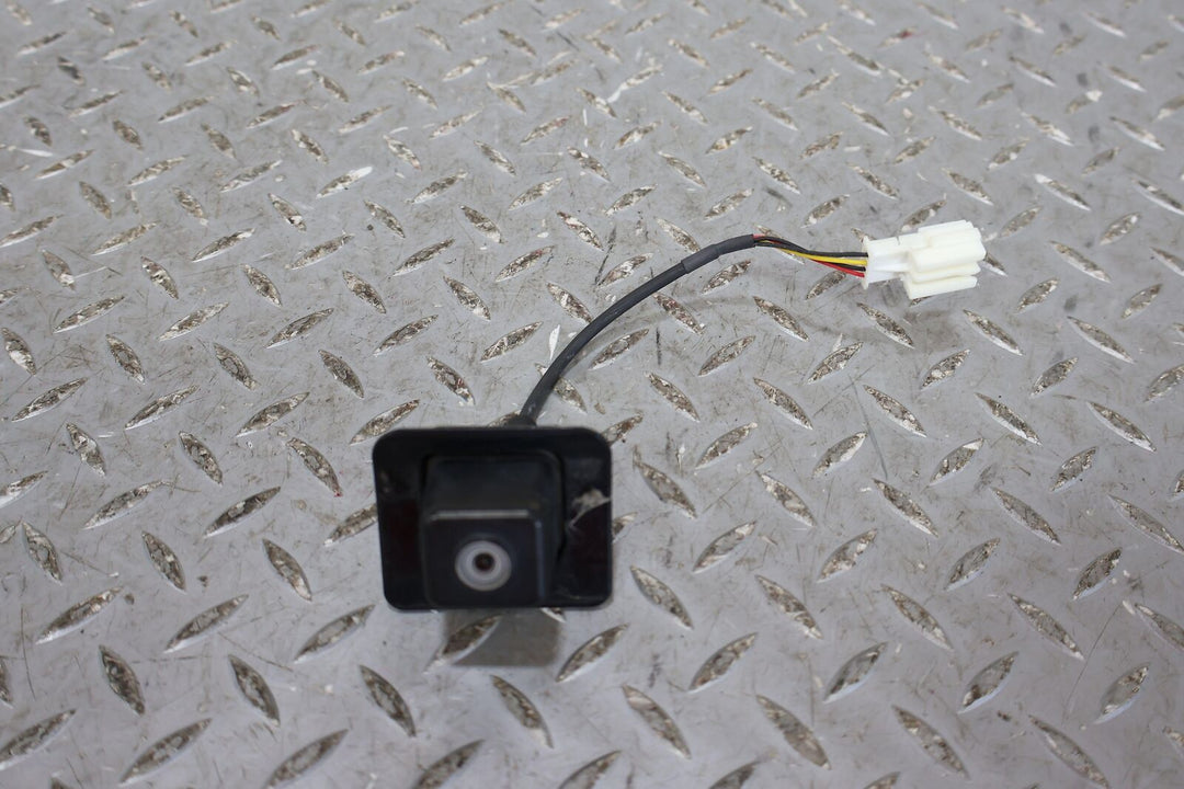 07-10 Mercedes GL450 OEM Rear View Reverse Camera (02A1648200297) Tested