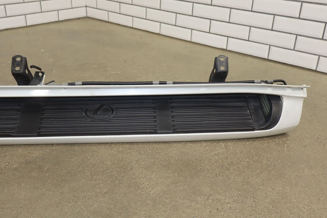 04-09 Lexus GX470 Pair of OEM Running Boards Blizzard Pearl (070) See Photos