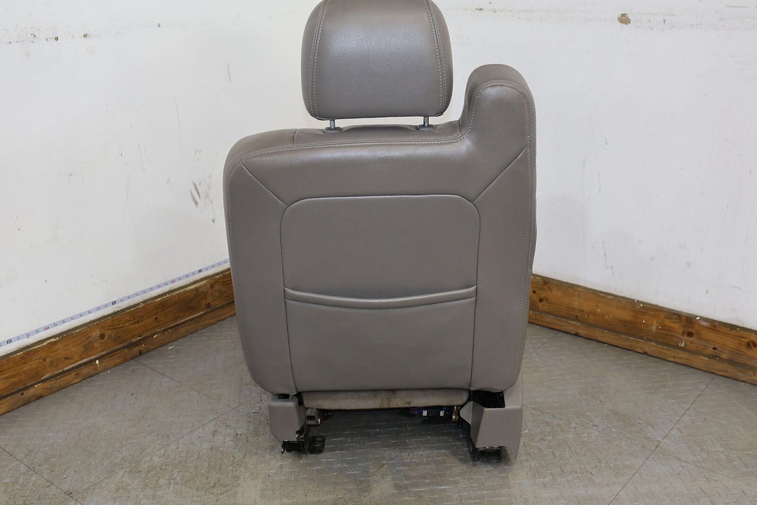 03-06 Chevy Tahoe Escalade Yukon Front Right Passenger Leather Seat (Gray 922)