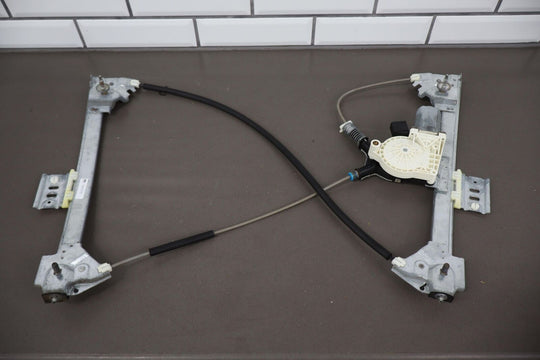 03-06 Chevy SSR RH Right Passenger Front Door Window Regulator OEM Tested