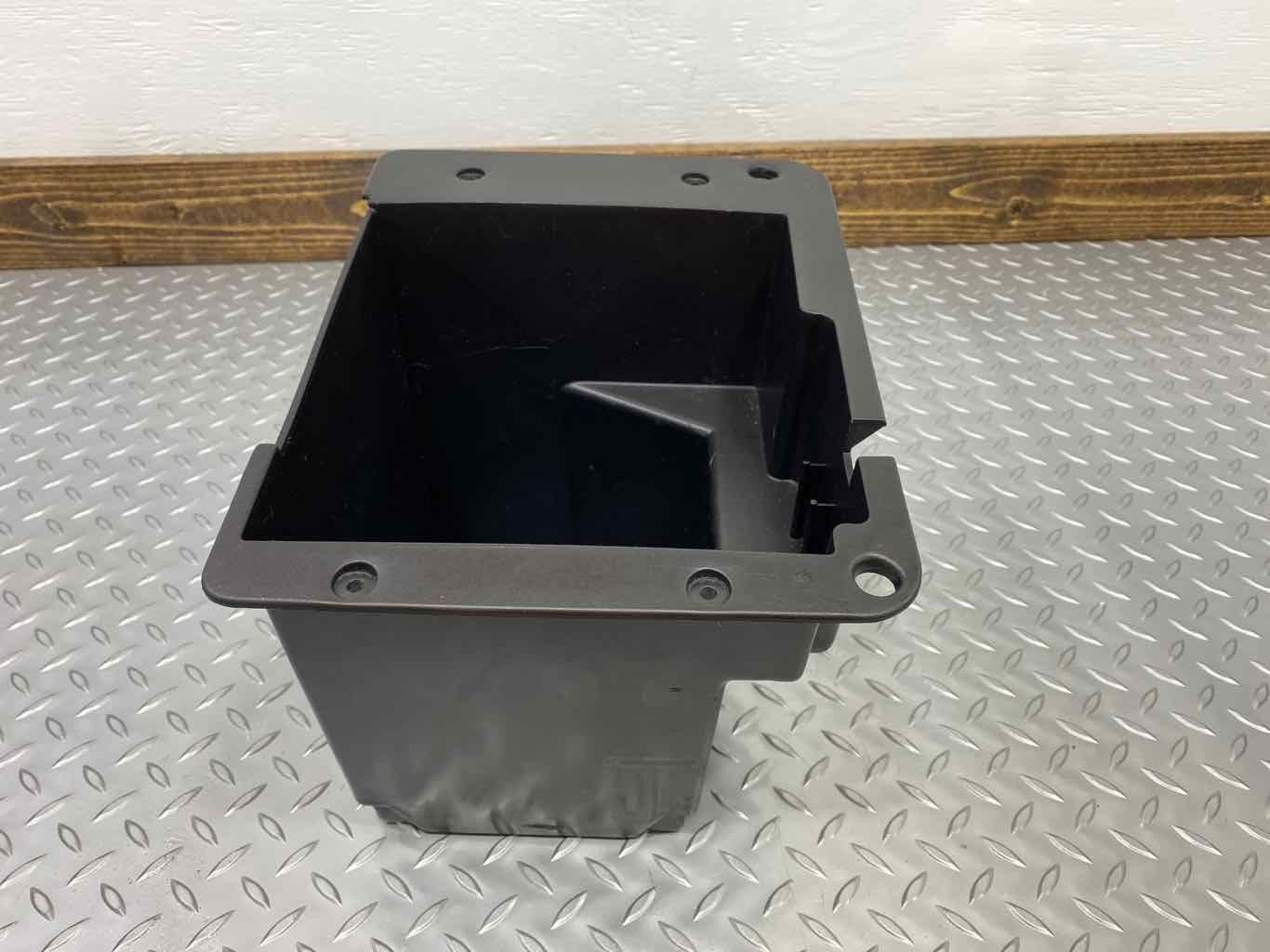 03-07 Hummer H2 Center Console Cubby Insert (Black) OEM