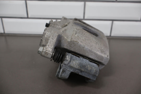 https://i.ebayimg.com/00/s/MTA2N1gxNjAw/z/hO8AAOSwy9Fm1yAw/$_57.JPG?set_id=2