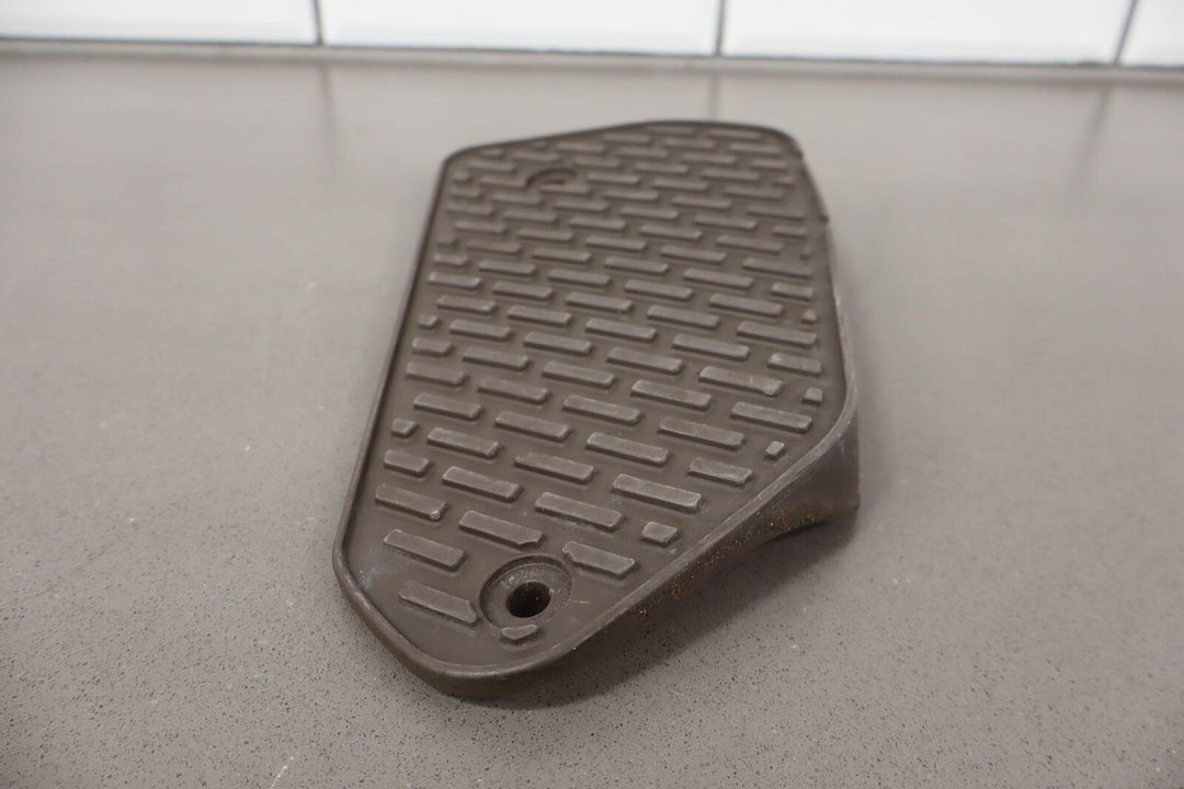 94-95 Toyota Land Cruiser Pair of LH&RH Rear Step Plates (Brown FF40)See Photos