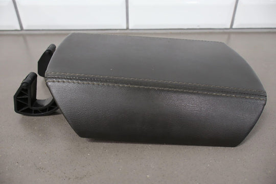 2010 Camaro SS Center Floor Console Lid (Manual) Black See Photos