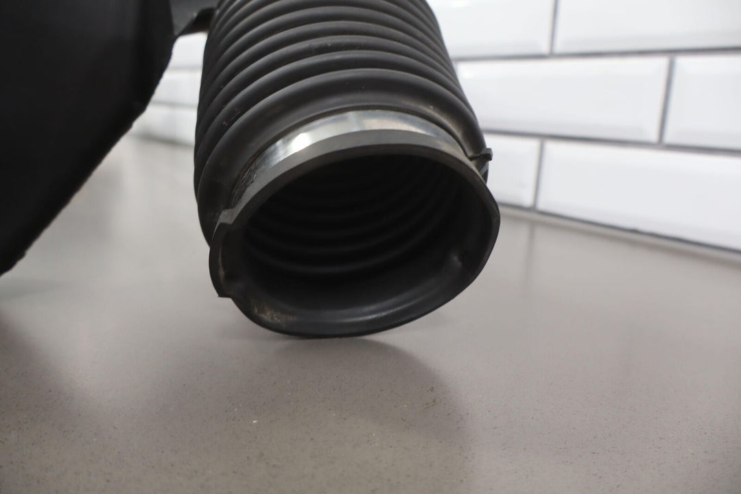 1999-2007 GMT800 Sierra/Silverado 4.8/5.3/6.0 OEM Air Cleaner / Intake Tube