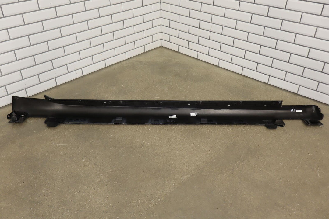 2021-2024 Tesla Model S Driver Left Rocker Molding / Side Skirt (Black SOLB)