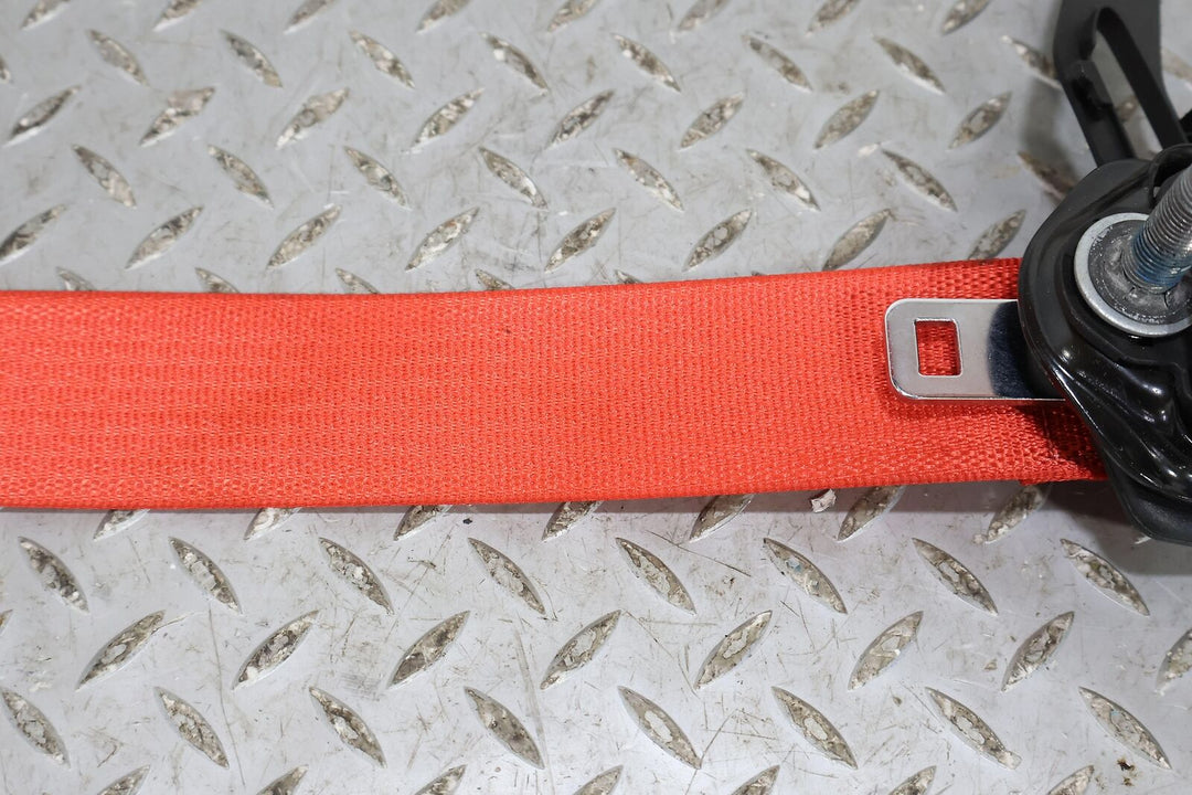 16-21 Chevy Camaro Coupe Rear Right Passenger Seat Belt Retractor (Red H0W)