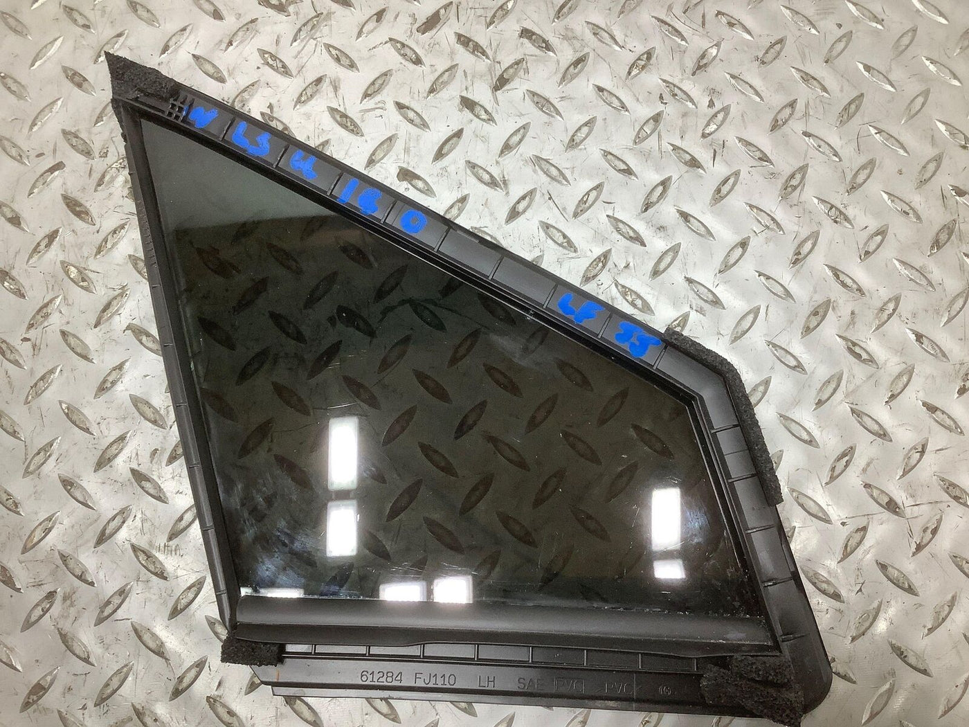 15-20 Subaru WRX STI Left LH Driver Front Vent Window Glass (Self Tint)