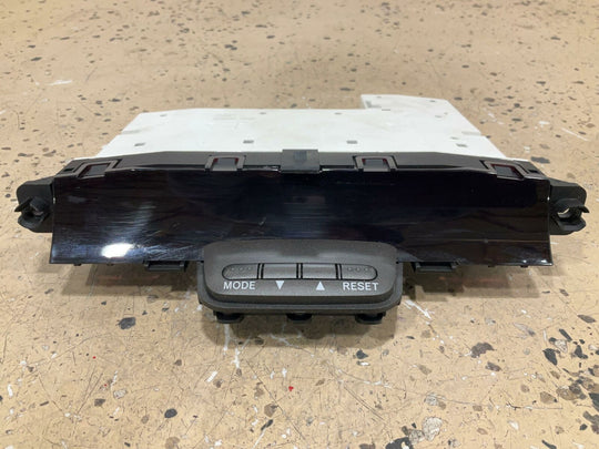 04-09 Lexus GX470 Dash Mounted Clock Tested Good Pixels