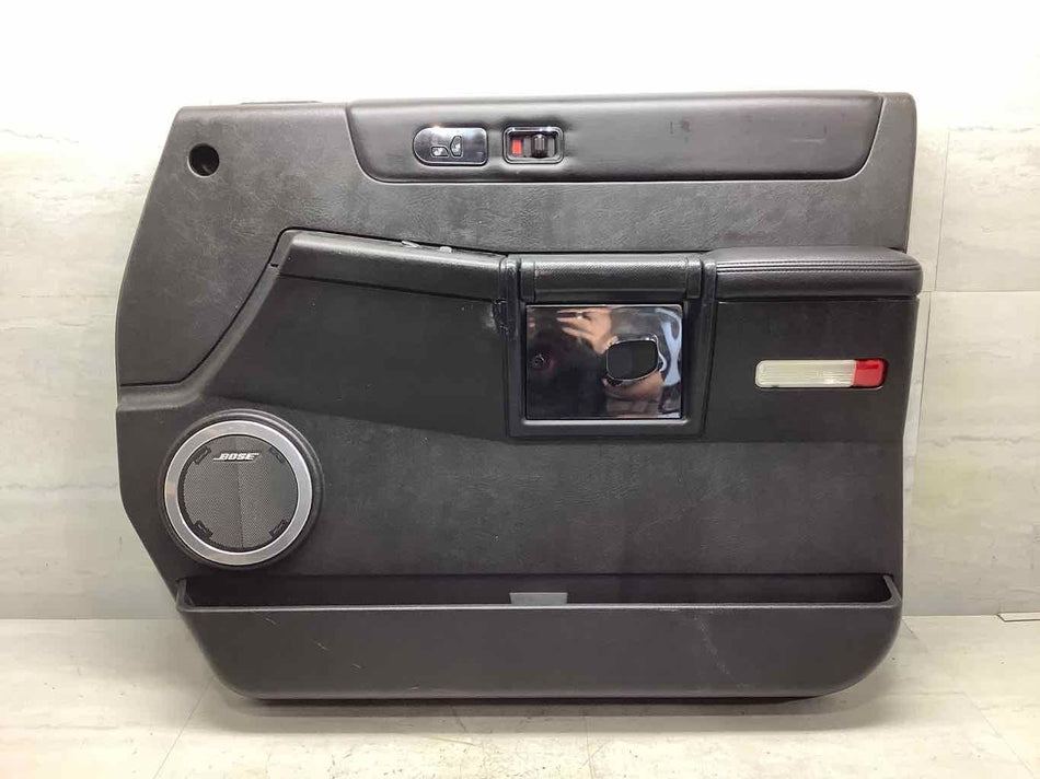 2003-2007 Hummer H2- Right Front Door Trim Panel 15846874