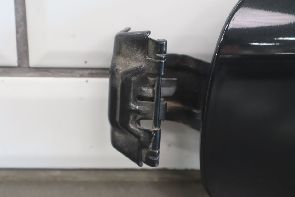 2017 Fiat 124 Spider- Fuel Filler Door