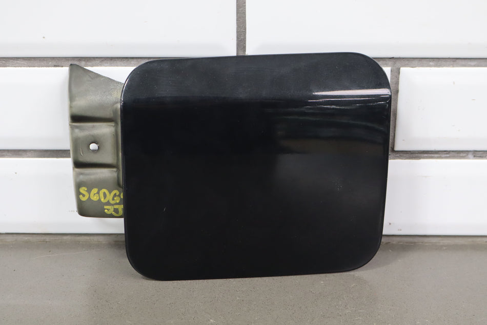 2006 Dodge Charger- Fuel Filler Door