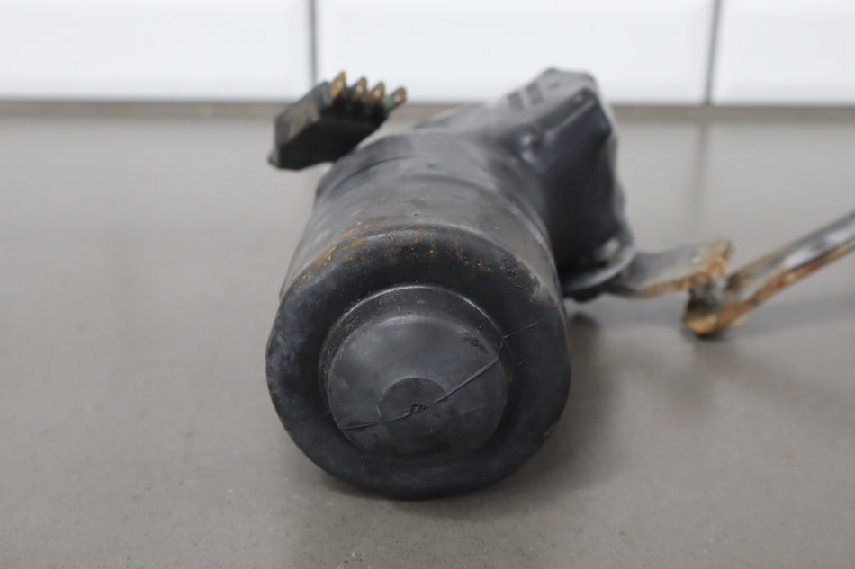 1981 Porsche 928- Left Headlight Motor