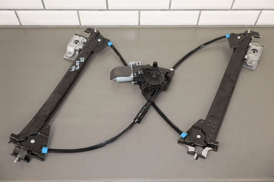 2022 Tesla S- Right Front Door Regulator