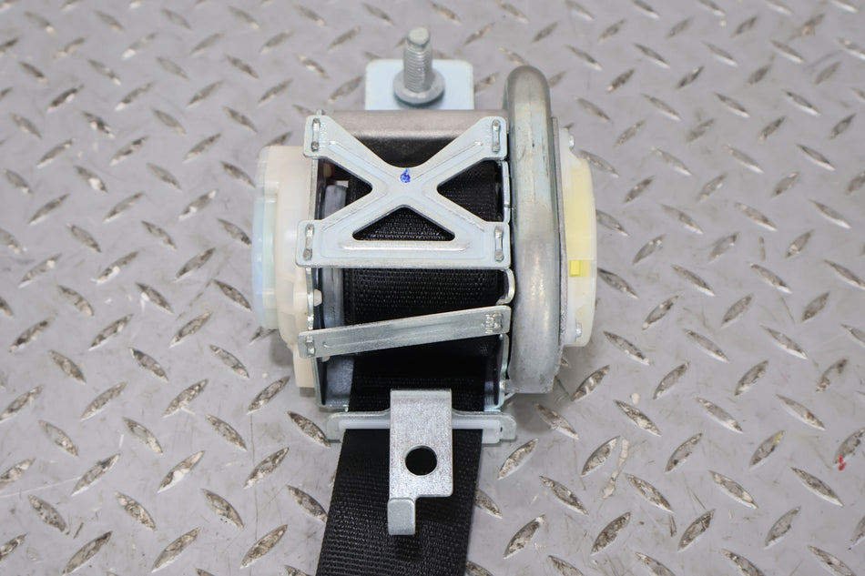 Front Seat Belt, 2015, Tesla, S
