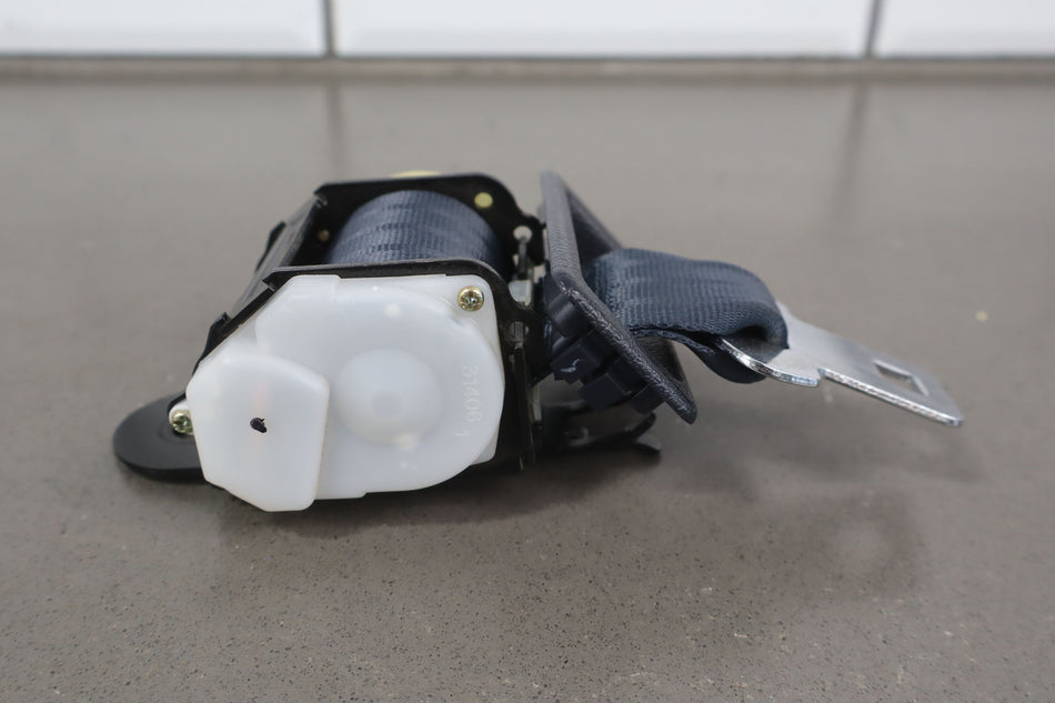1986 Toyota Supra- Rear Seat Belt