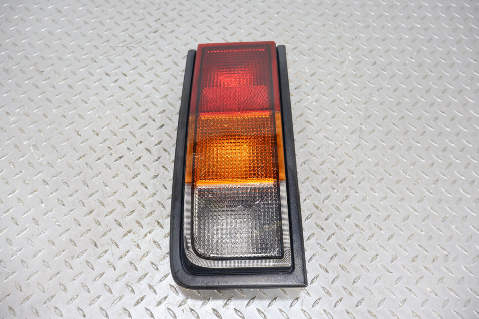 2004 Hummer H2- TAIL LIGHT ASSEMBLY