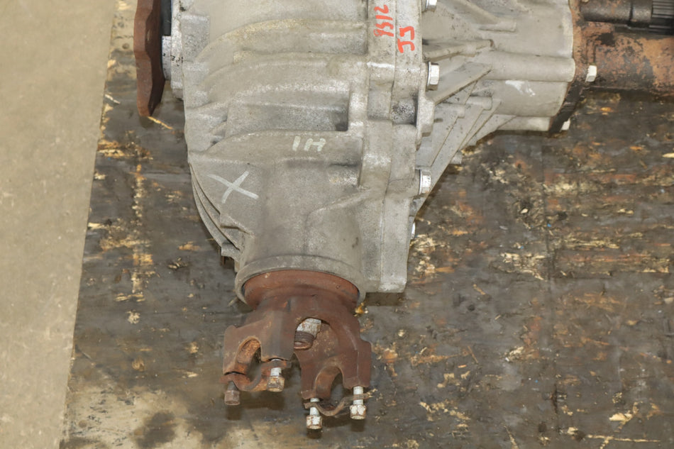 2001-2010 Chevy GMC 2500HD 4.10 Ratio Front Differential/Carrier OEM
