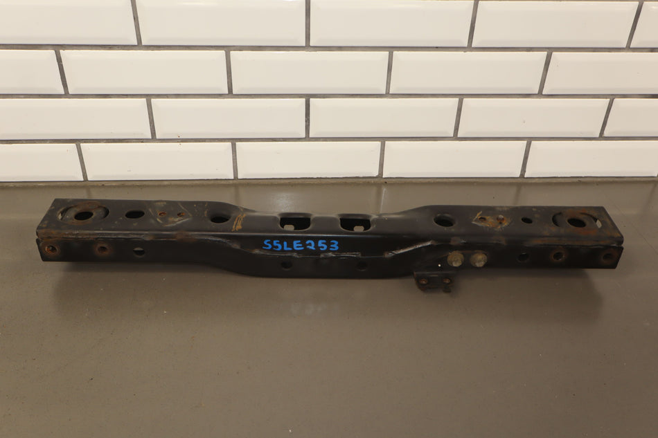 2005 Lexus GX470- Transmission Crossmember