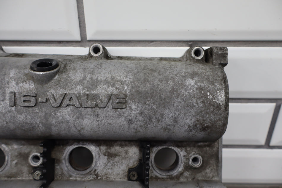 1996 Mazda MX-5 Miata- Valve Cover