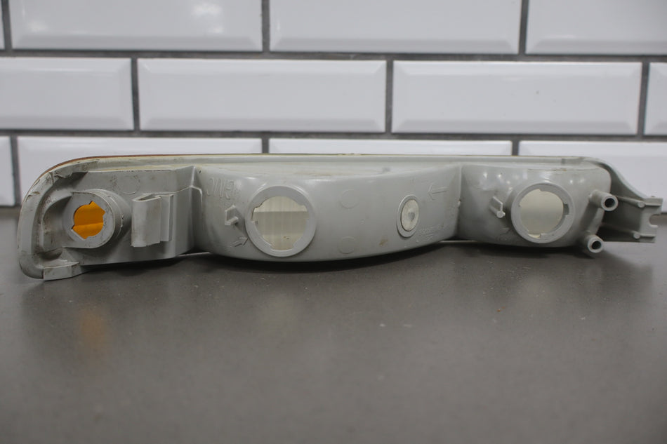 2004 GMC Sierra 1500 SLE Left Headlamp 15850351
