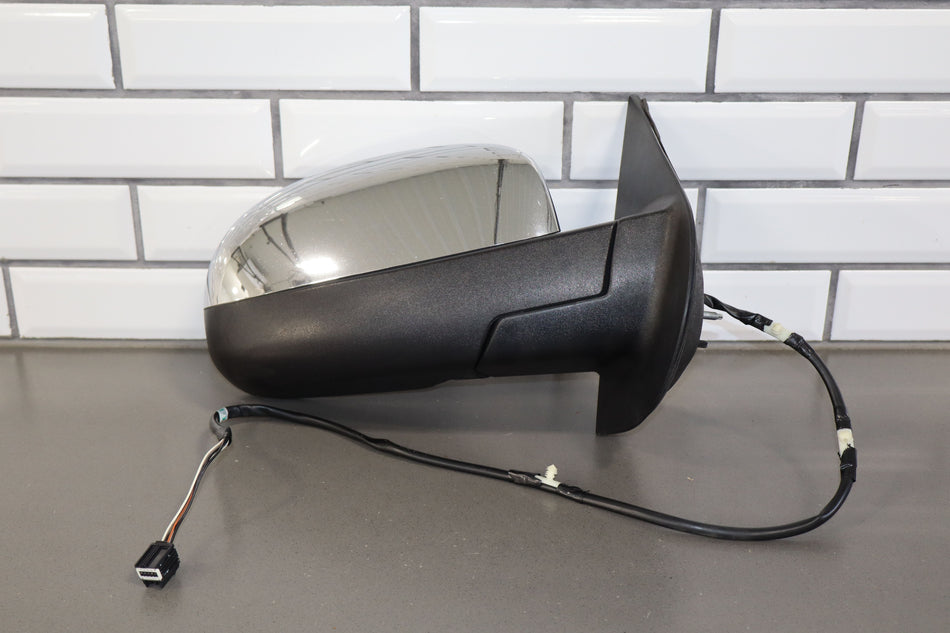 2009 Chevrolet Suburban 1500- Right Door Mirror