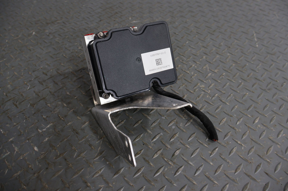 2016 Tesla X- Anti-Lock Brake Parts