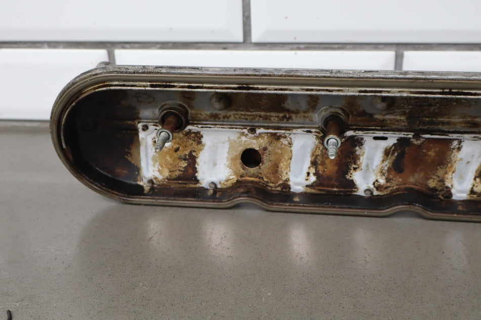 2005 Pontiac GTO Valve Cover 12568998 OEM