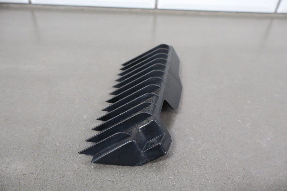 1995 Chevrolet Suburban 2500 GMT400- Cowl Vent Panel